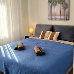 Апартаменты Charming With Balcony In The Heart Of